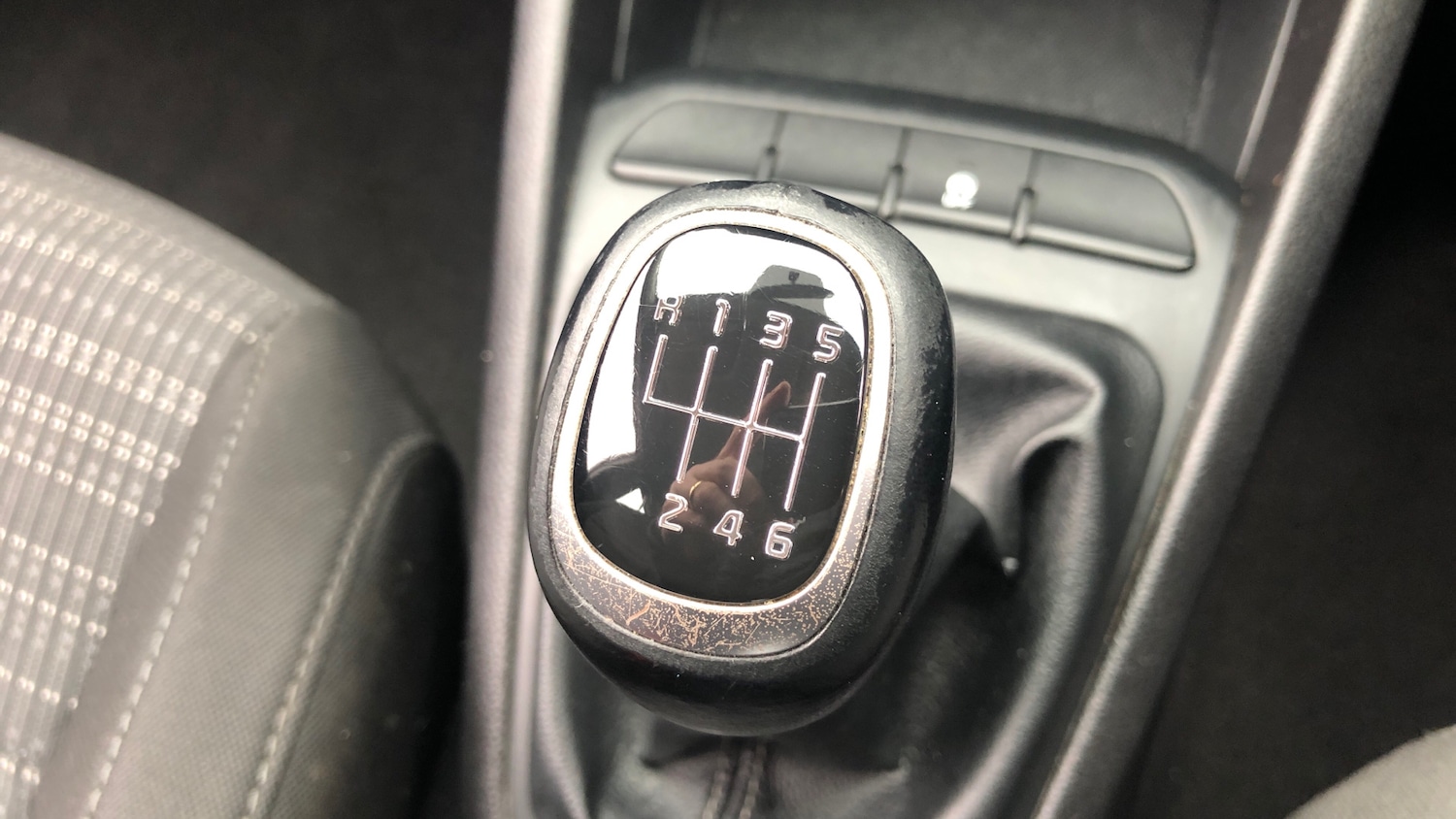 Used Kia Stonic 2018 for sale - 76277078: Photo 21