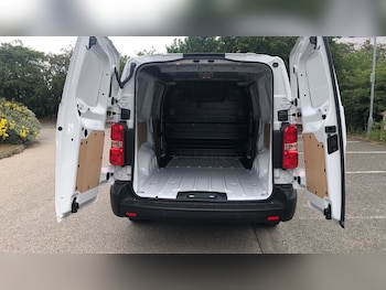 Used Vauxhall Vivaro 2025 for sale - 75773659: Photo