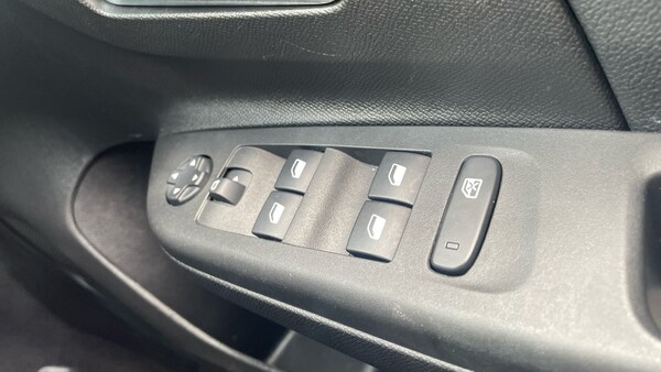Used Vauxhall Corsa 2022 for sale - 76131162: Photo 23