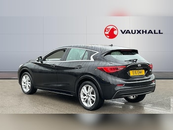 Used Infiniti Q30 2017 for sale - 77650193: Photo