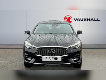 Used Infiniti Q30 2017 for sale - 77650193: Photo