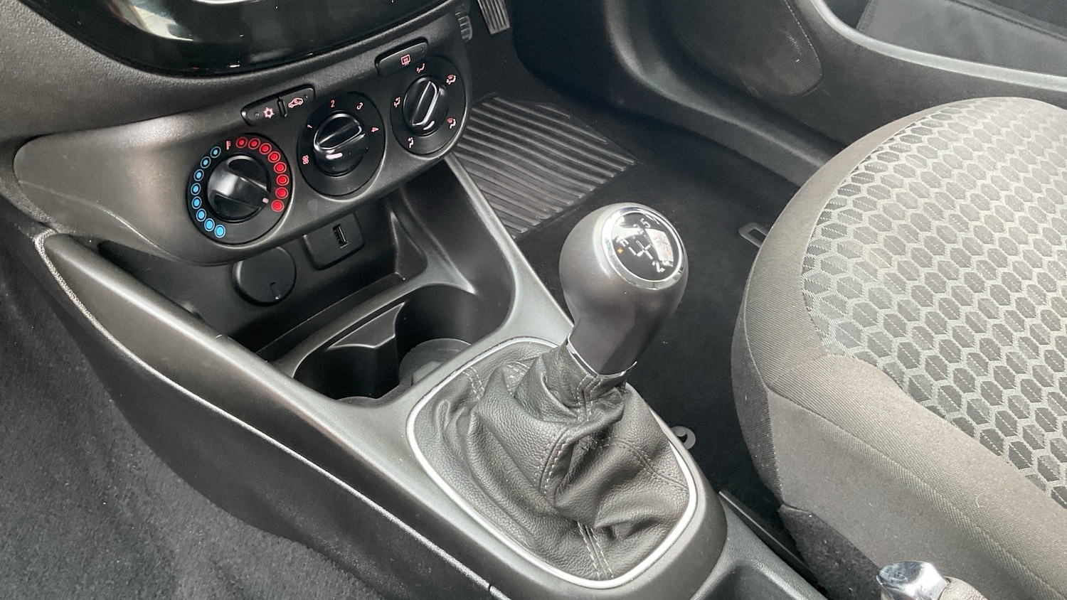 Used Vauxhall Corsa 2018 for sale - 78040168: Photo 13