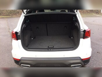 Used SEAT Arona 2023 for sale - 77350268: Photo