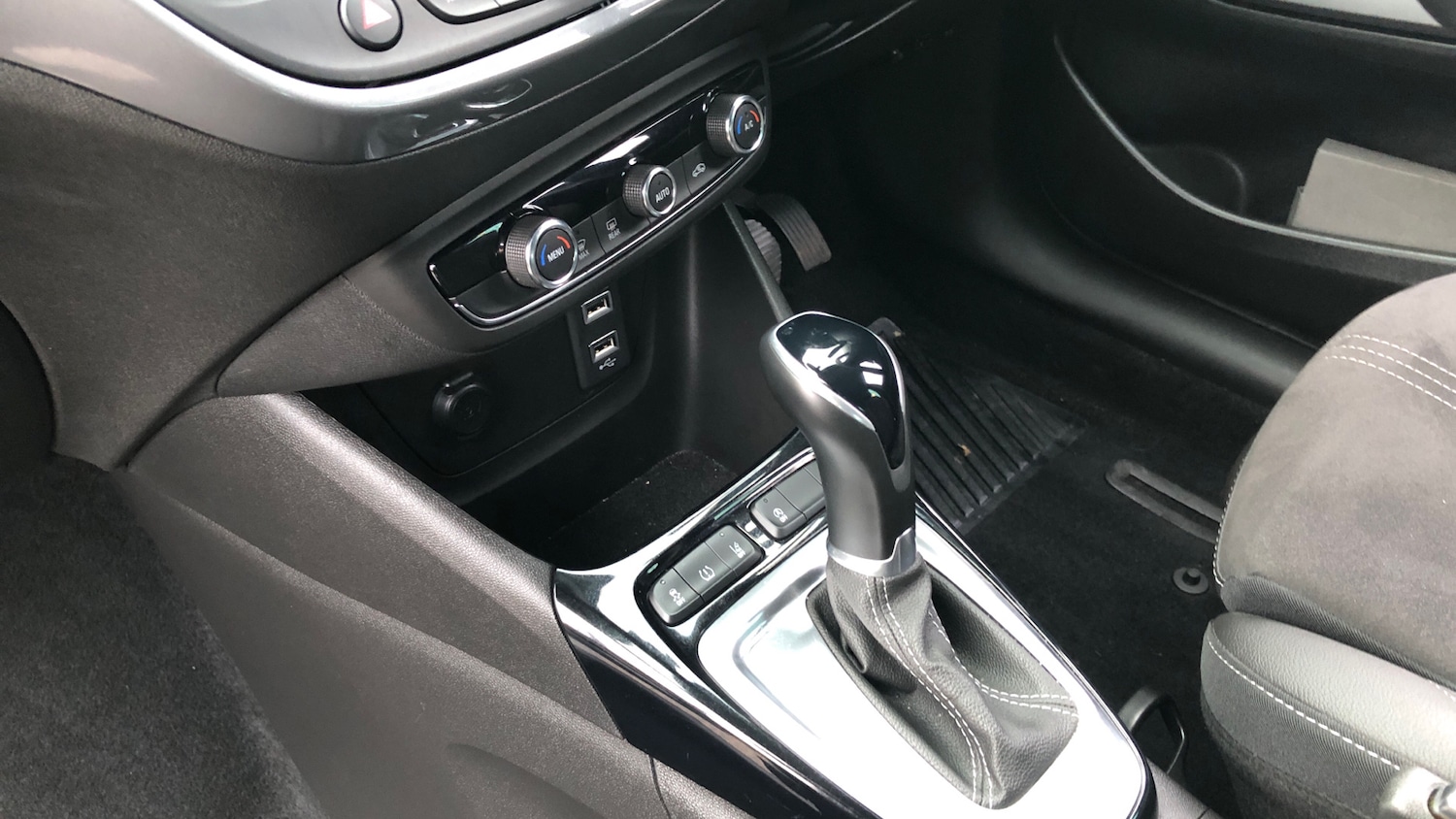 Used Vauxhall Crossland 2022 for sale - 76507255: Photo 13