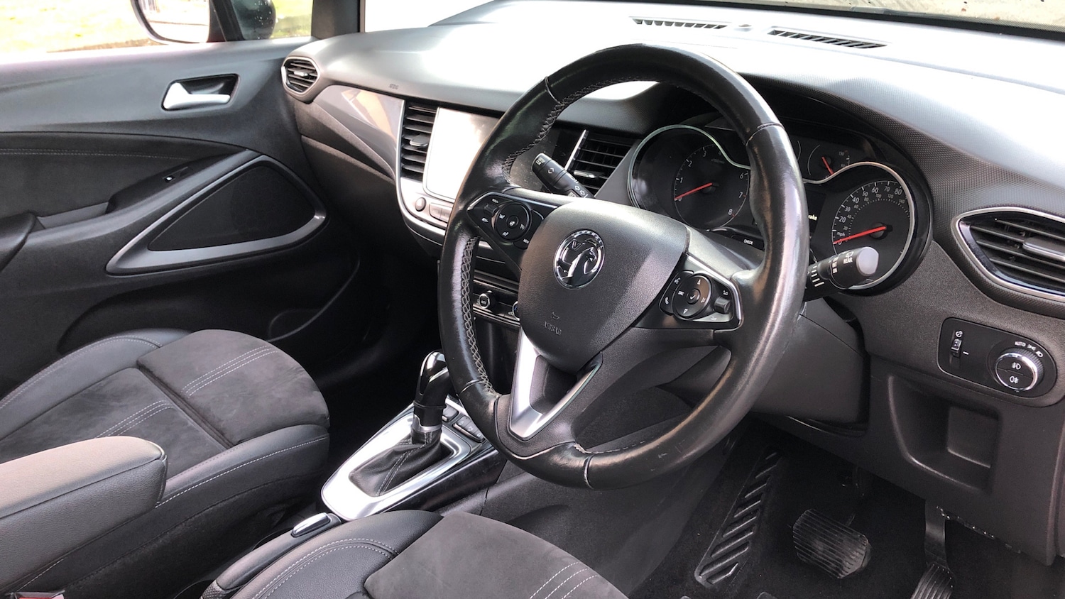 Used Vauxhall Crossland 2021 for sale - 76764089: Photo 11