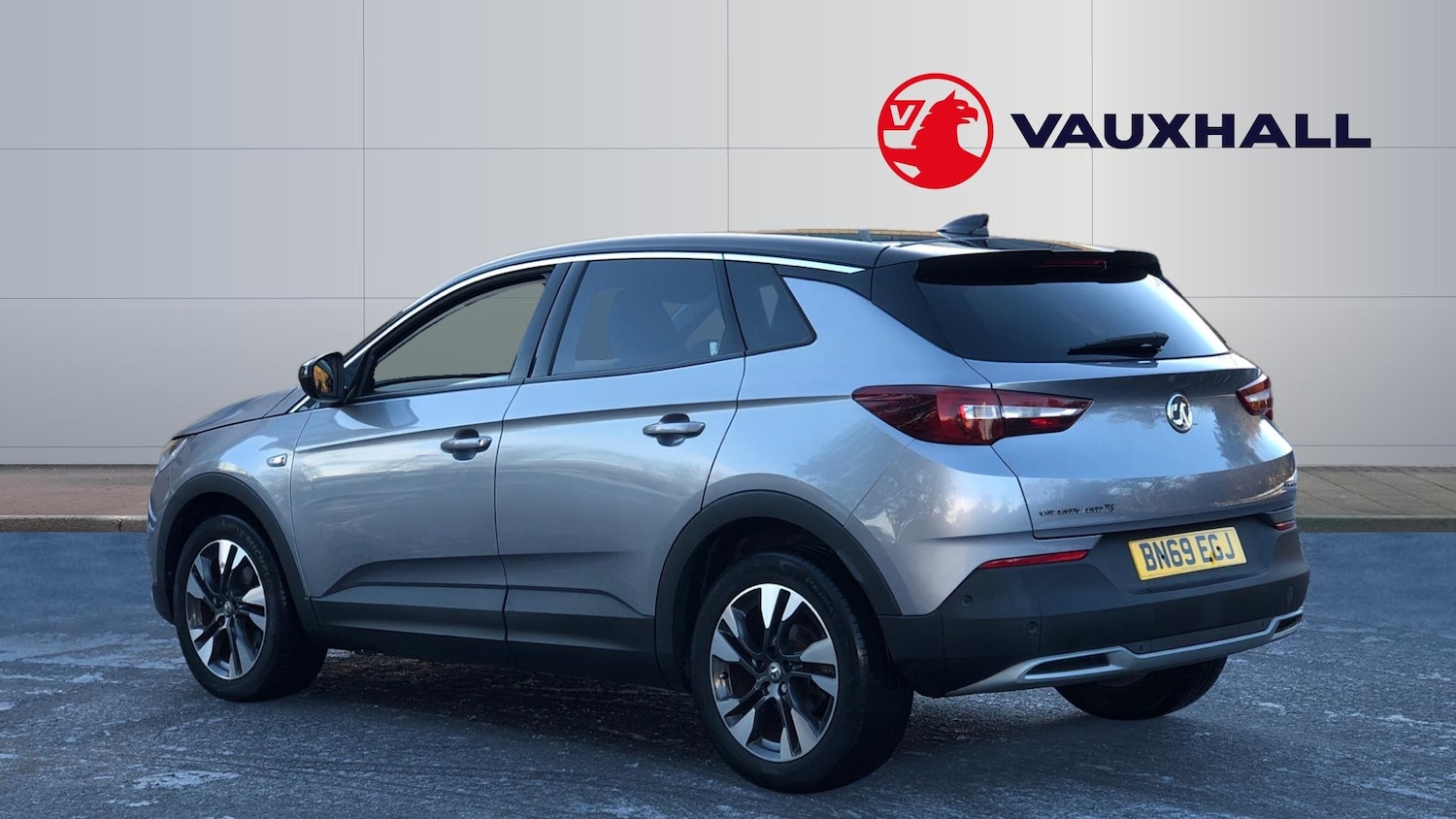 Used Vauxhall Grandland X 2019 for sale - 76706261: Photo 2