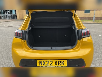 Used Peugeot 208 2022 for sale - 79383755: Photo