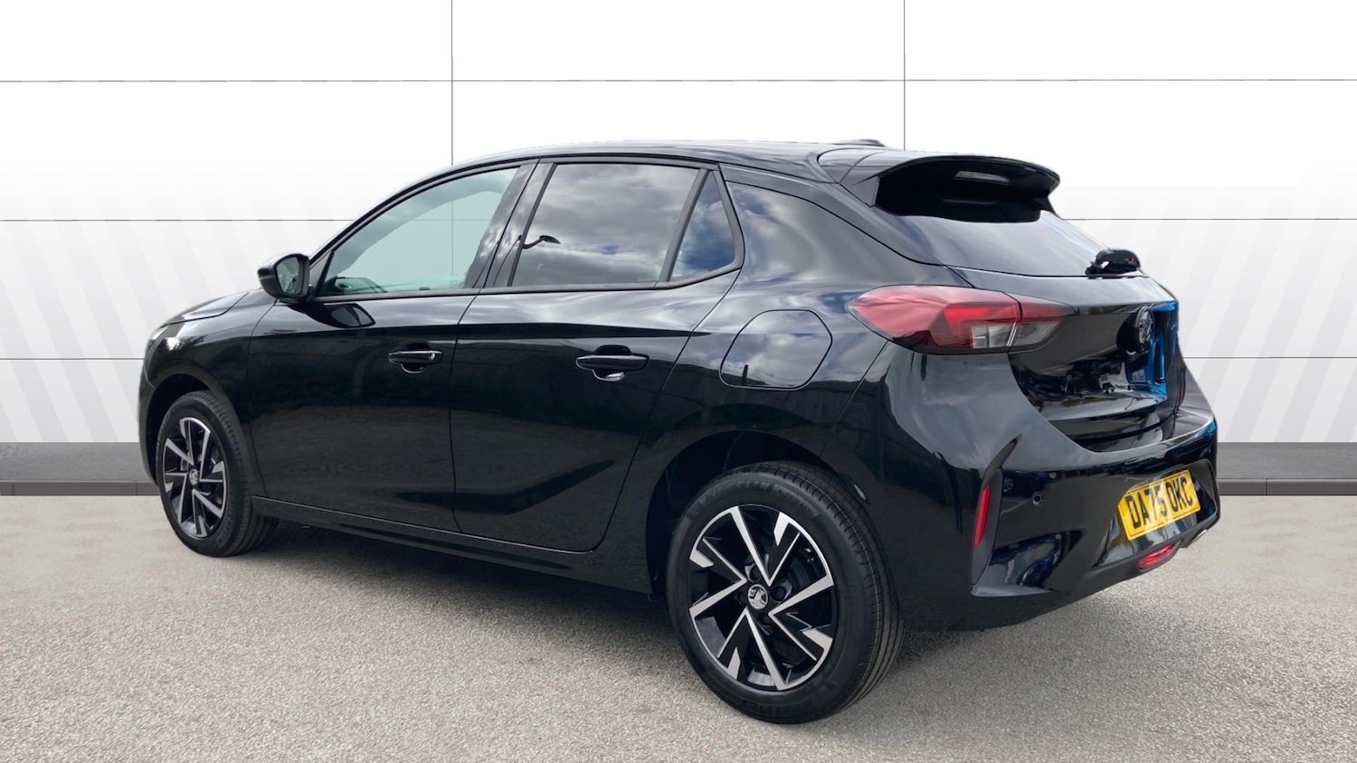 Used Vauxhall Corsa 2025 for sale - 77210915: Photo 2