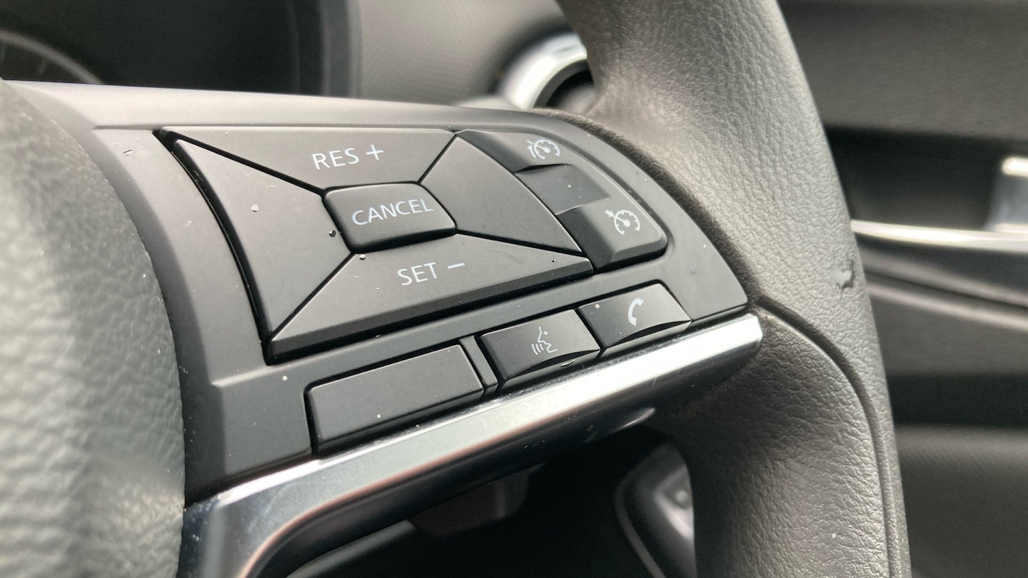 Used Nissan Juke 2023 for sale - 76567724: Photo 30