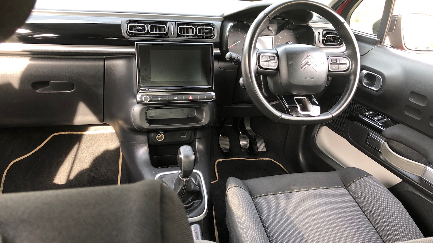 Used Citroen C3 2021 for sale - 76352899: Photo 10