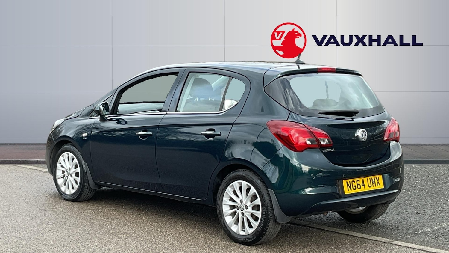 Used Vauxhall Corsa 2015 for sale - 77664823: Photo 2