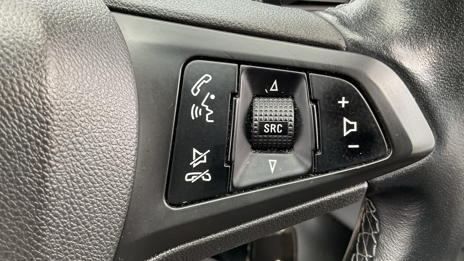 Used Vauxhall Corsa 2015 for sale - 77664823: Photo 25