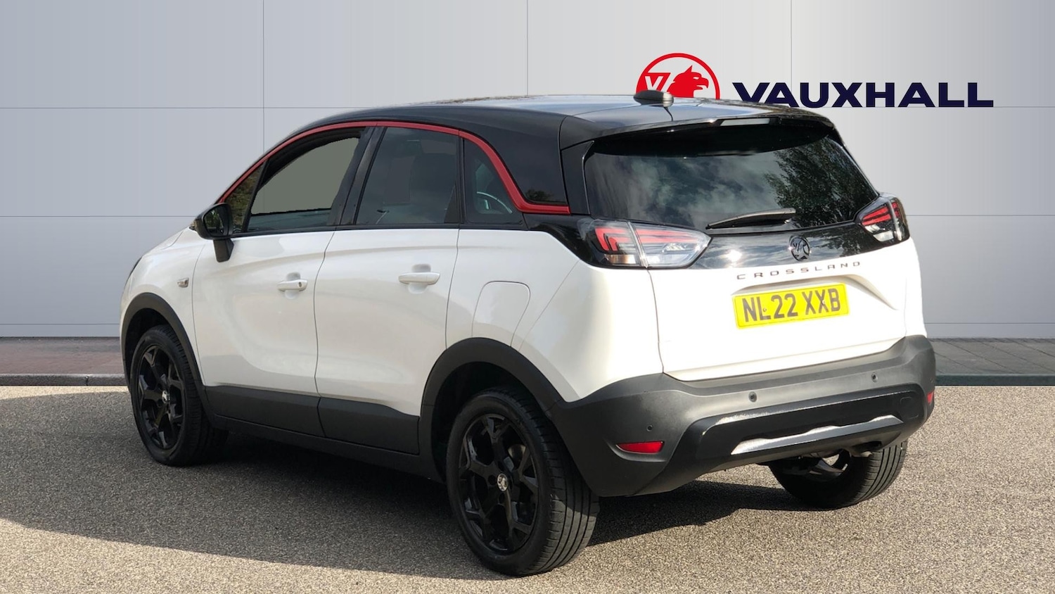 Used Vauxhall Crossland 2022 for sale - 76231590: Photo 2