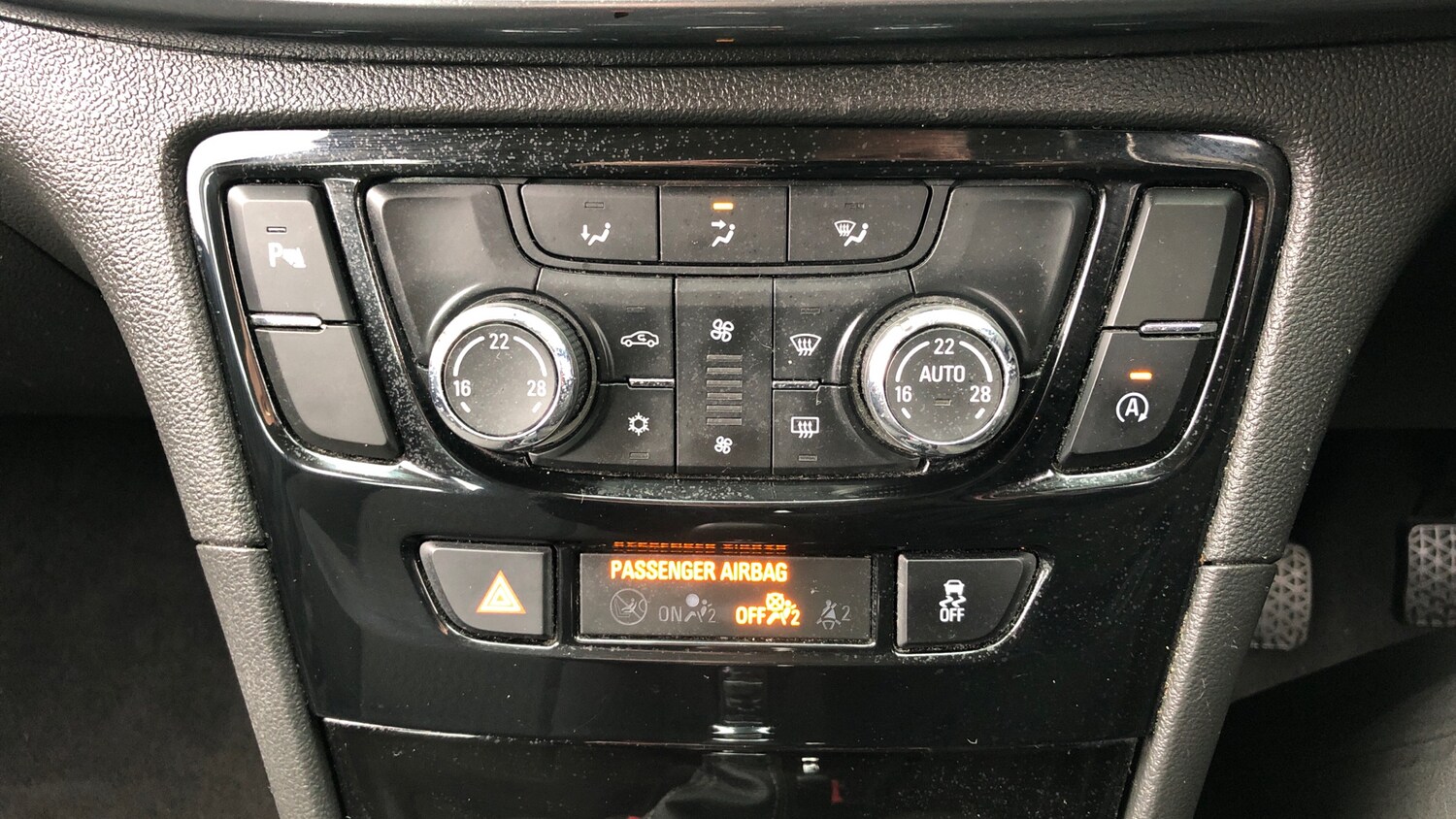 Used Vauxhall Mokka X 2019 for sale - 76332015: Photo 22