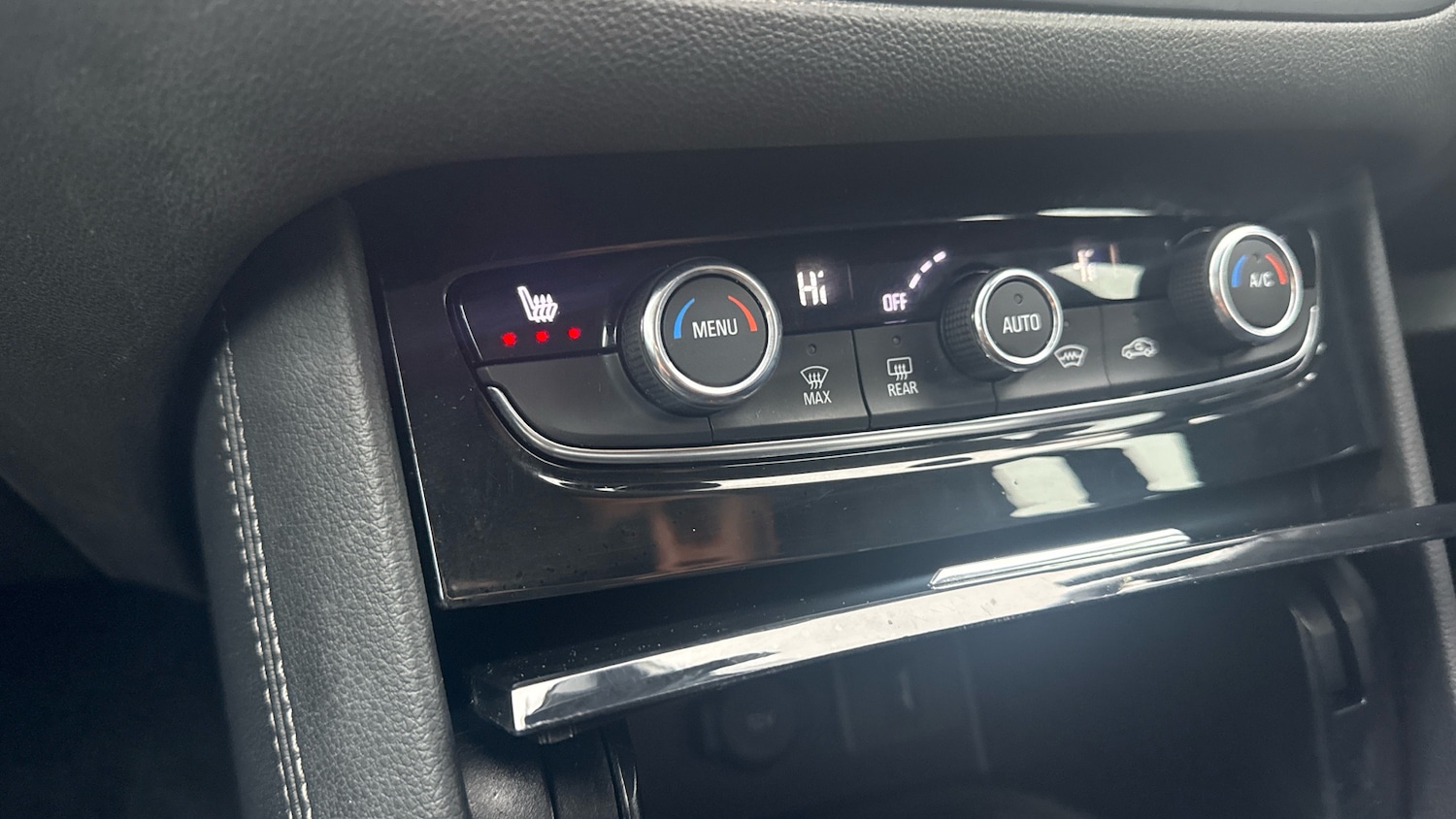 Used Vauxhall Grandland 2022 for sale - 77272196: Photo 42