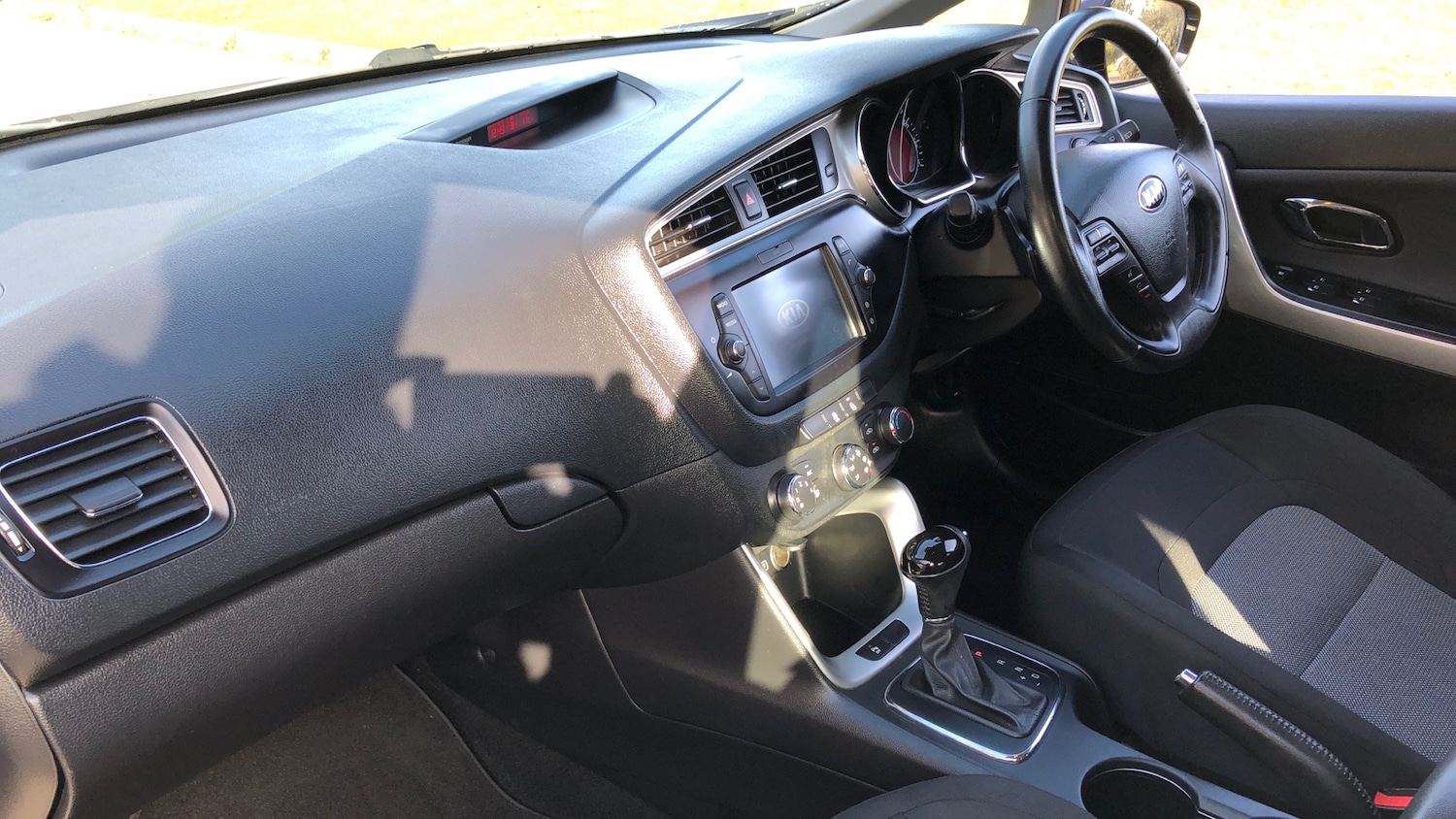 Used Kia Ceed 2017 for sale - 76652230: Photo 9