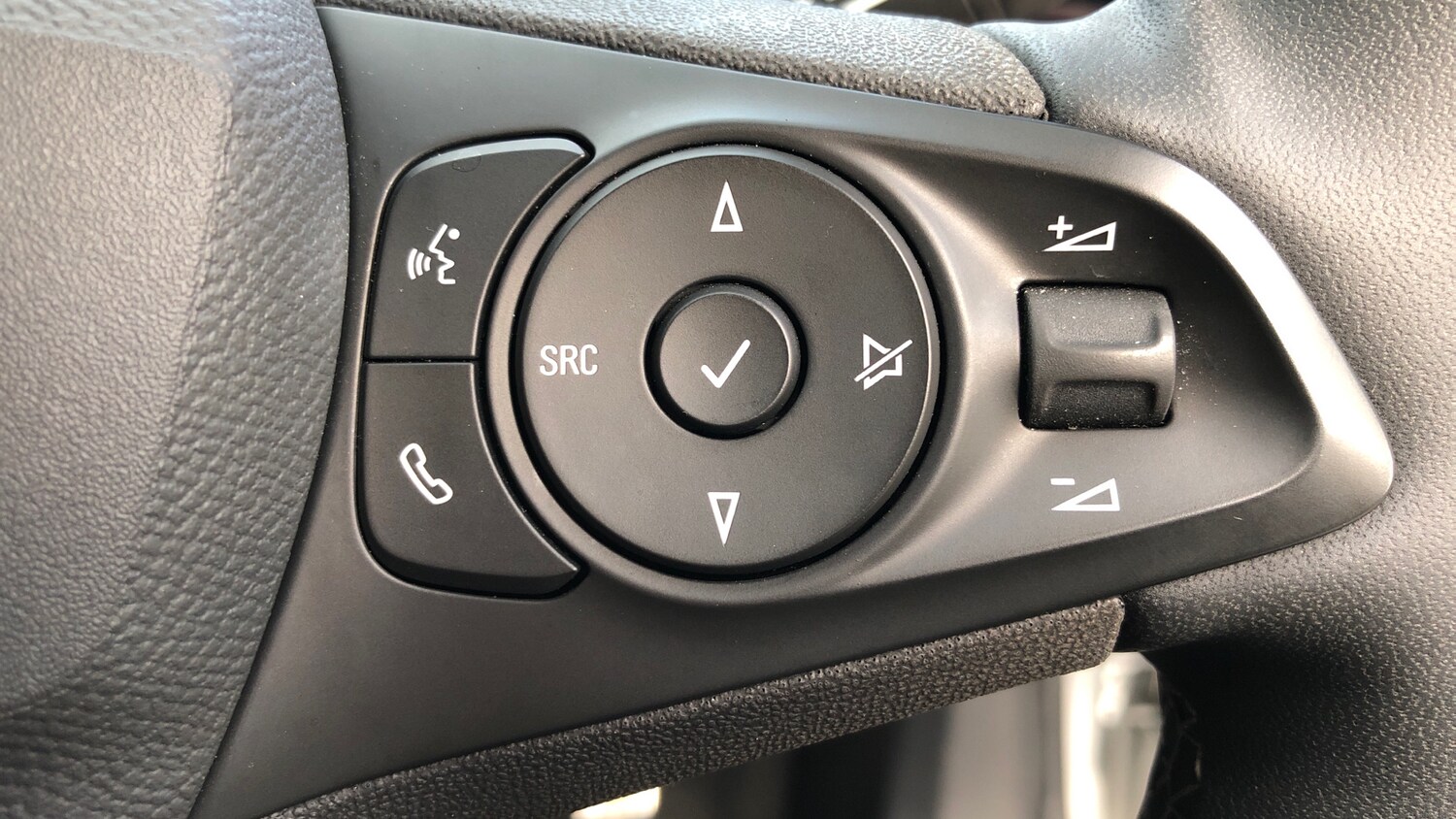 Used Vauxhall Corsa 2024 for sale - 76299250: Photo 25