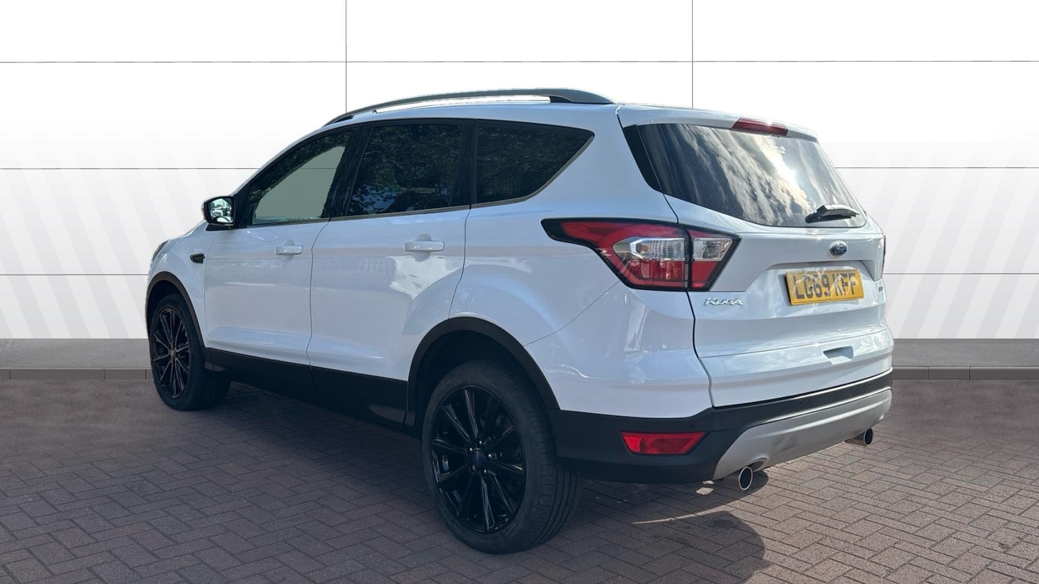 Used Ford Kuga 2019 for sale - 76106931: Photo 2