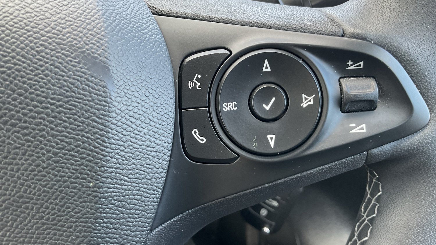 Used Vauxhall Corsa 2023 for sale - 77851190: Photo 22