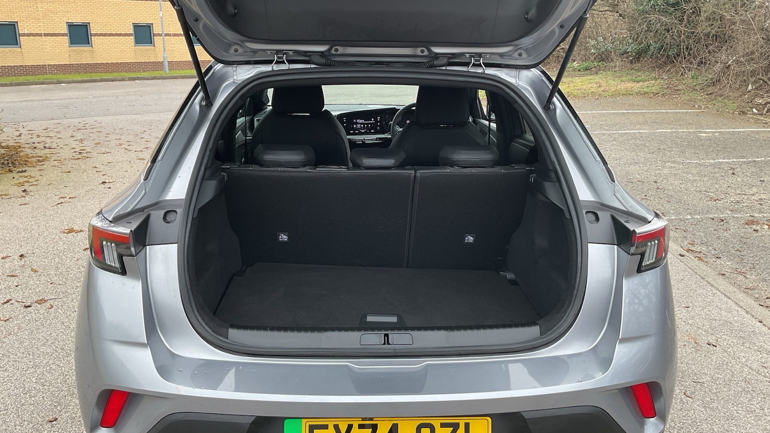 Used Vauxhall Mokka 2024 for sale - 77968509: Photo 4