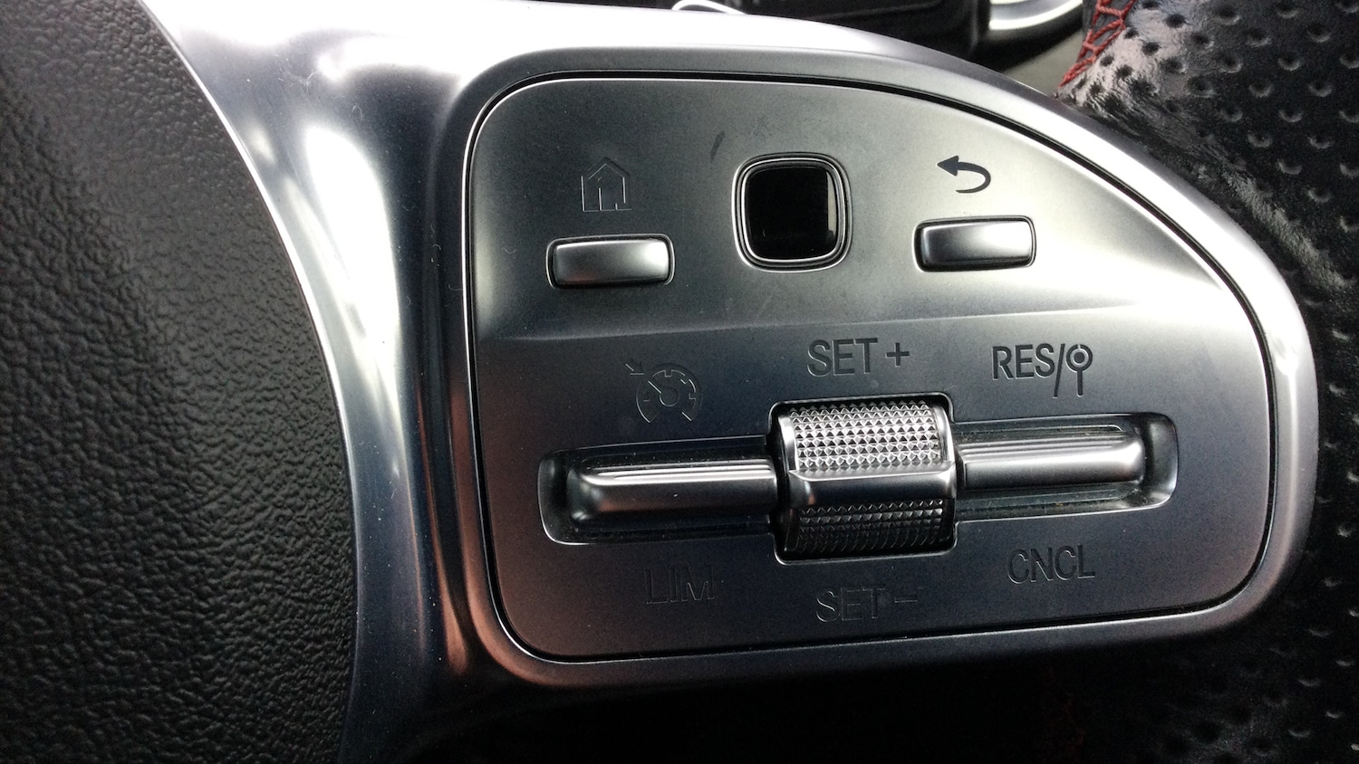 Used Mercedes-Benz A-Class 2020 for sale - 76963208: Photo 26