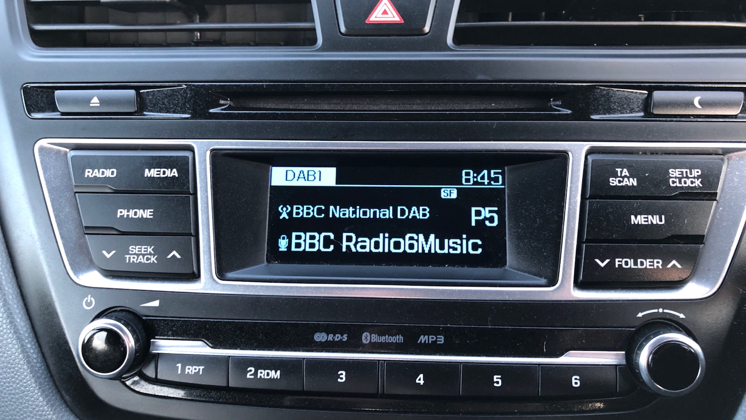 Used Hyundai i20 2016 for sale - 76763102: Photo 12