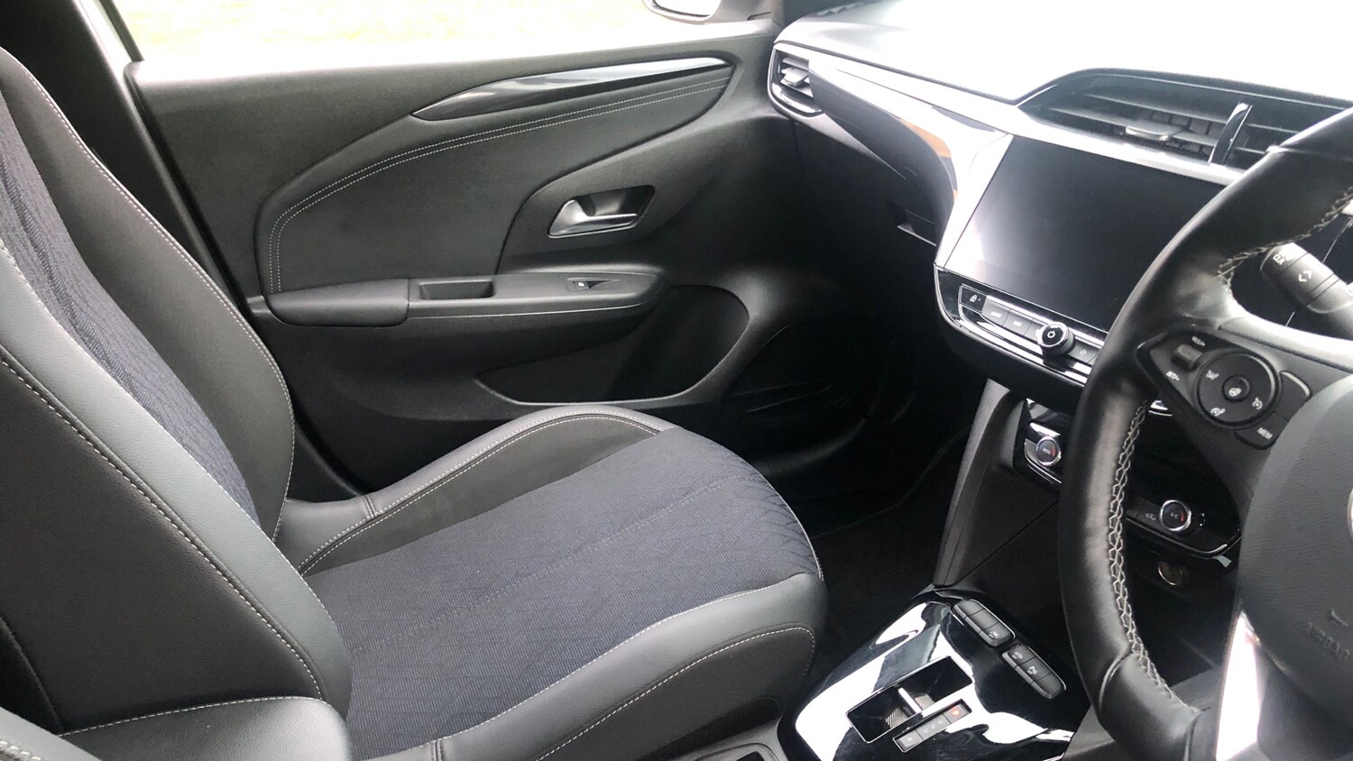 Used Vauxhall Corsa 2022 for sale - 76352925: Photo 14