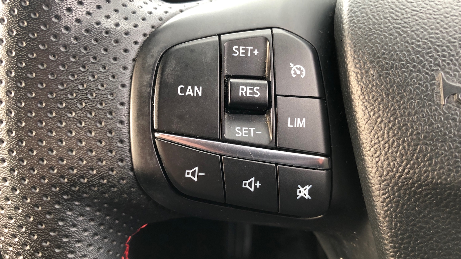 Used Ford Puma 2020 for sale - 76127935: Photo 25