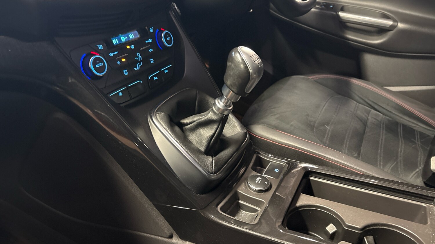 Used Ford Kuga 2019 for sale - 77915364: Photo 13