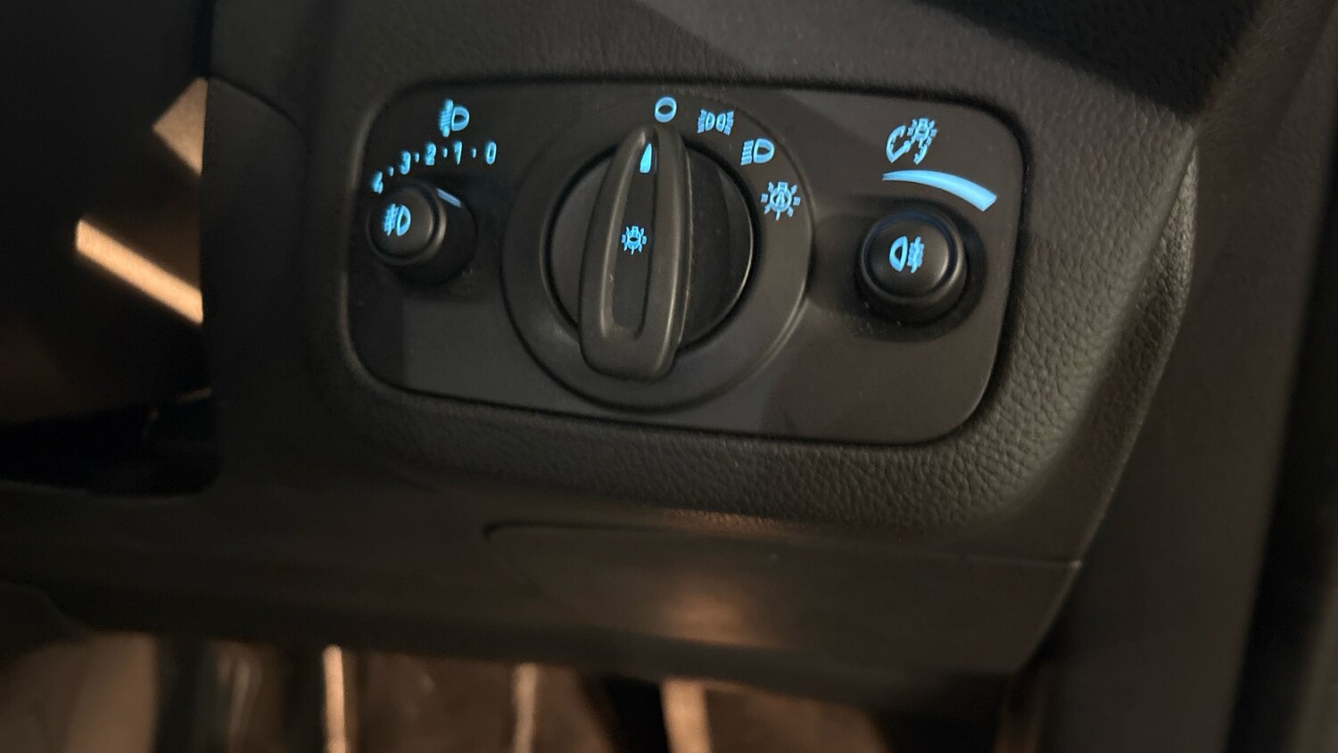 Used Ford Kuga 2019 for sale - 77915364: Photo 27