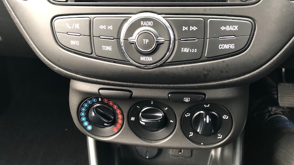 Used Vauxhall Corsa 2015 for sale - 76146433: Photo 22