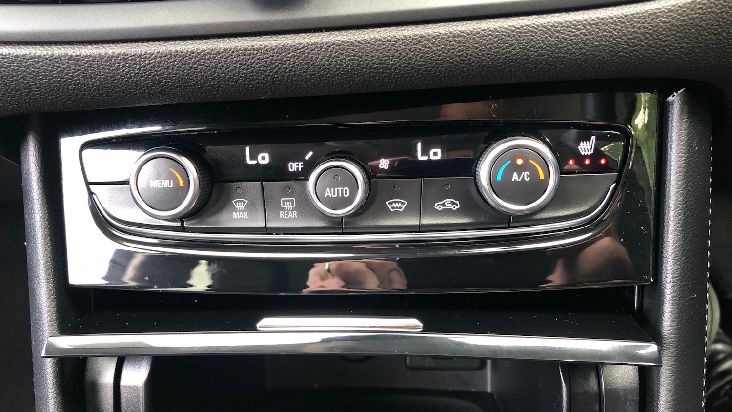 Used Vauxhall Grandland 2023 for sale - 77532588: Photo 22