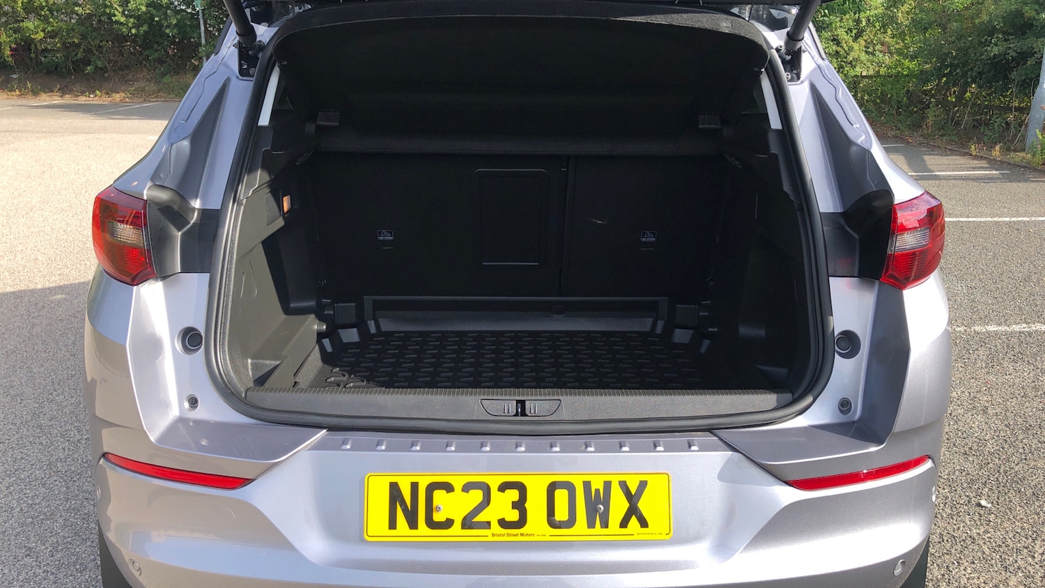 Used Vauxhall Grandland 2023 for sale - 77532588: Photo 4