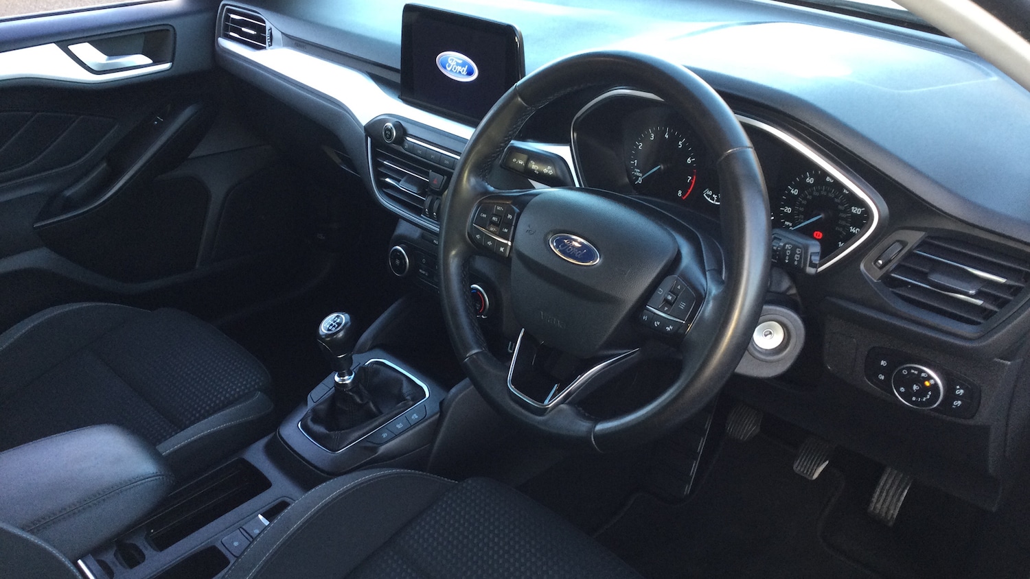 Used Ford Focus 2022 for sale - 77077814: Photo 11