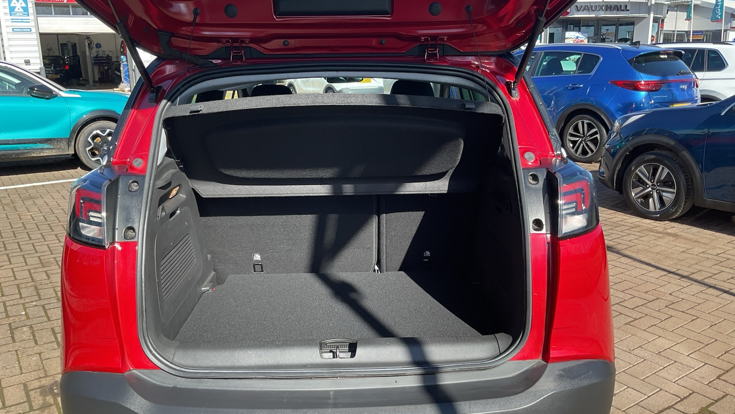 Used Vauxhall Crossland 2023 for sale - 77953841: Photo 4