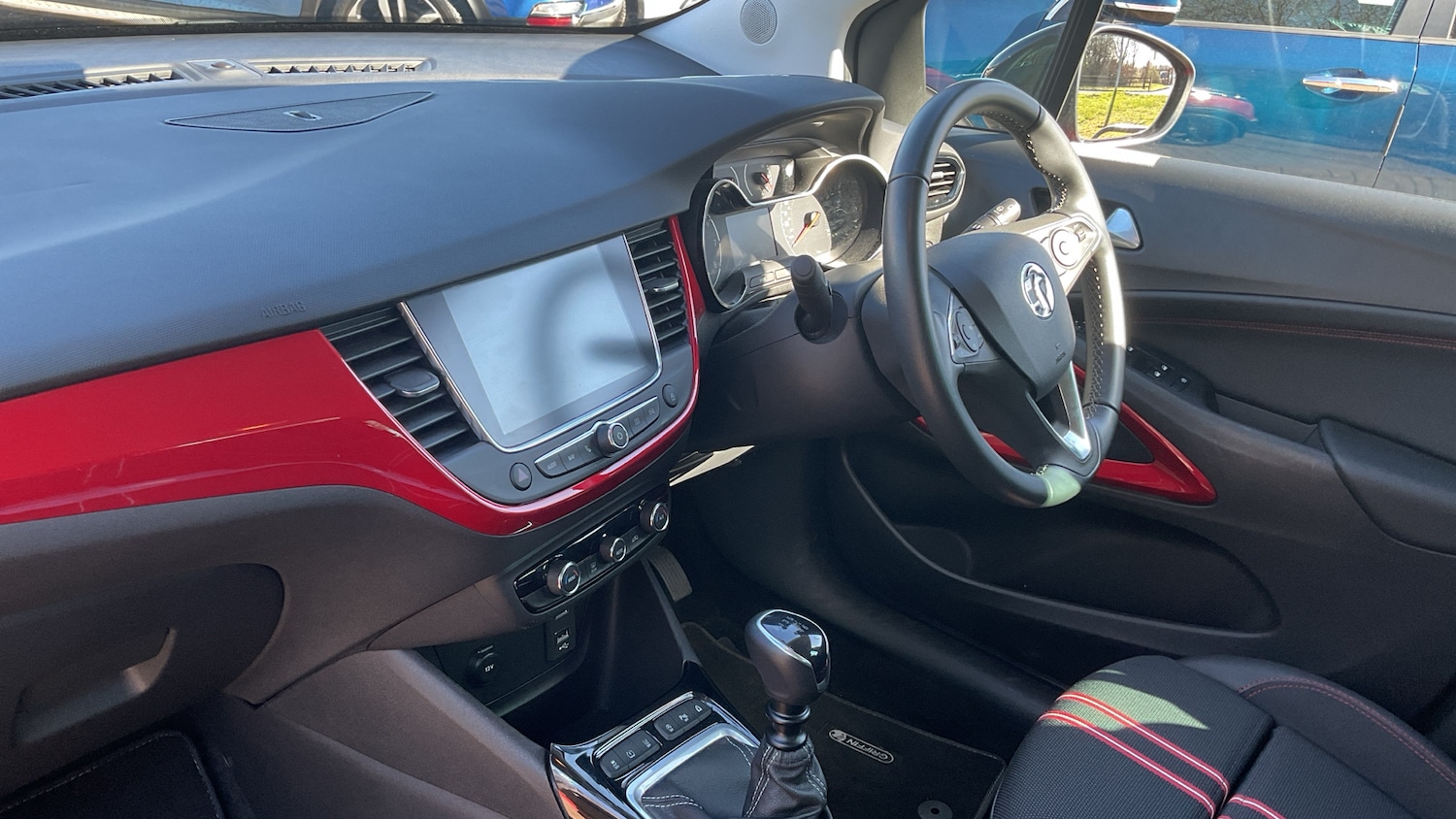 Used Vauxhall Crossland 2023 for sale - 77953841: Photo 9