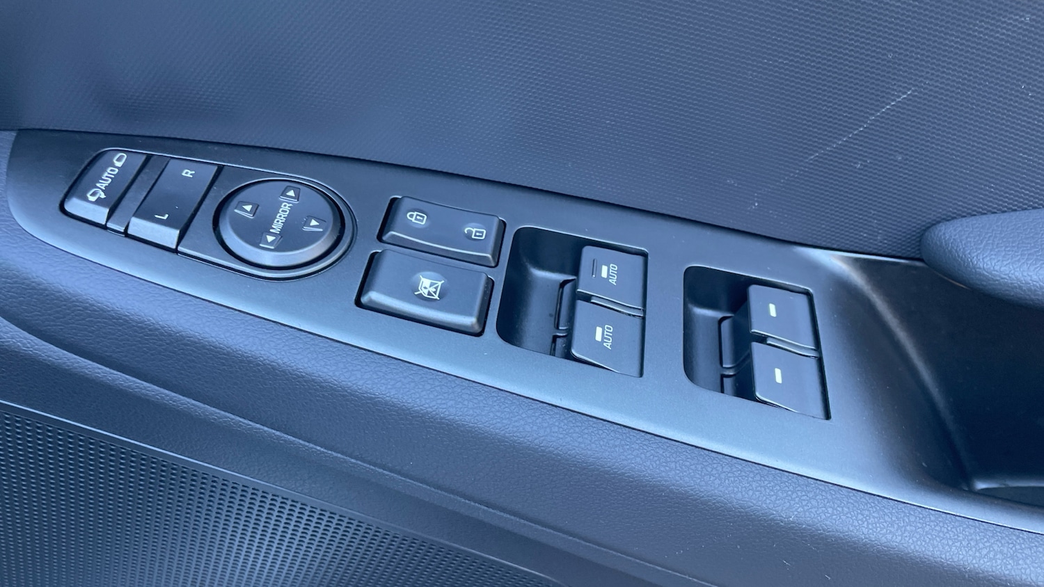 Used Hyundai IONIQ 2022 for sale - 77046570: Photo 25