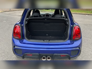 Used MINI Hatch 2019 for sale - 79271994: Photo