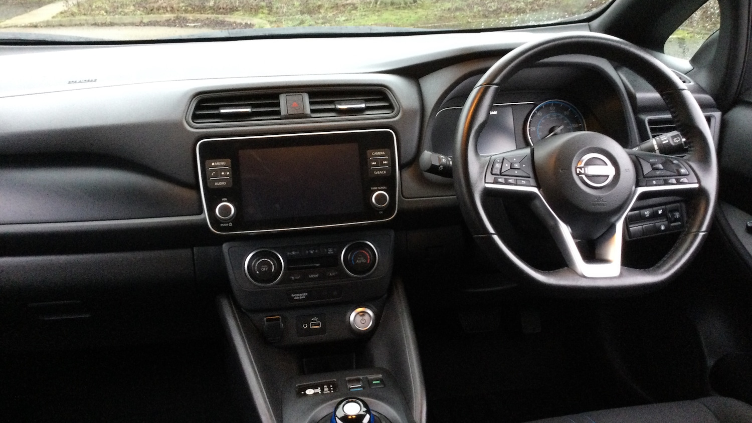 Used Nissan Leaf 2023 for sale - 76963200: Photo 10