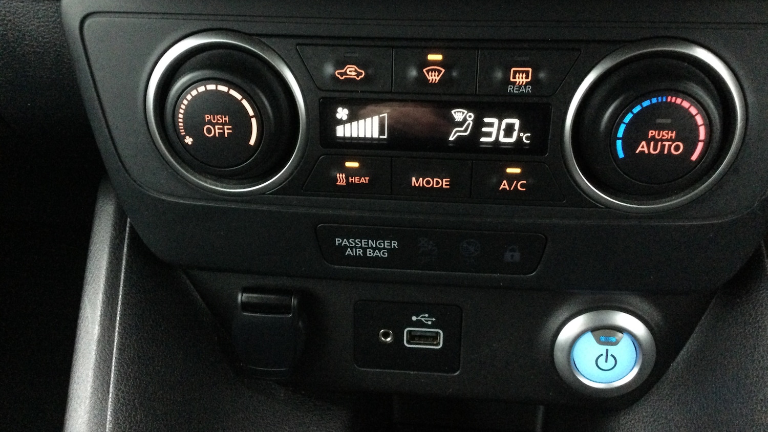 Used Nissan Leaf 2023 for sale - 76963200: Photo 23