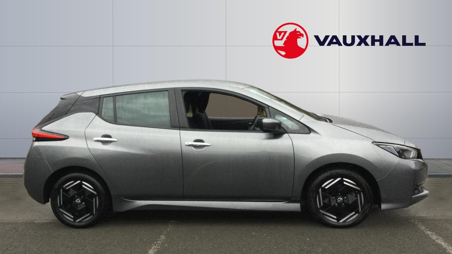 Used Nissan Leaf 2023 for sale - 76963200: Photo 5
