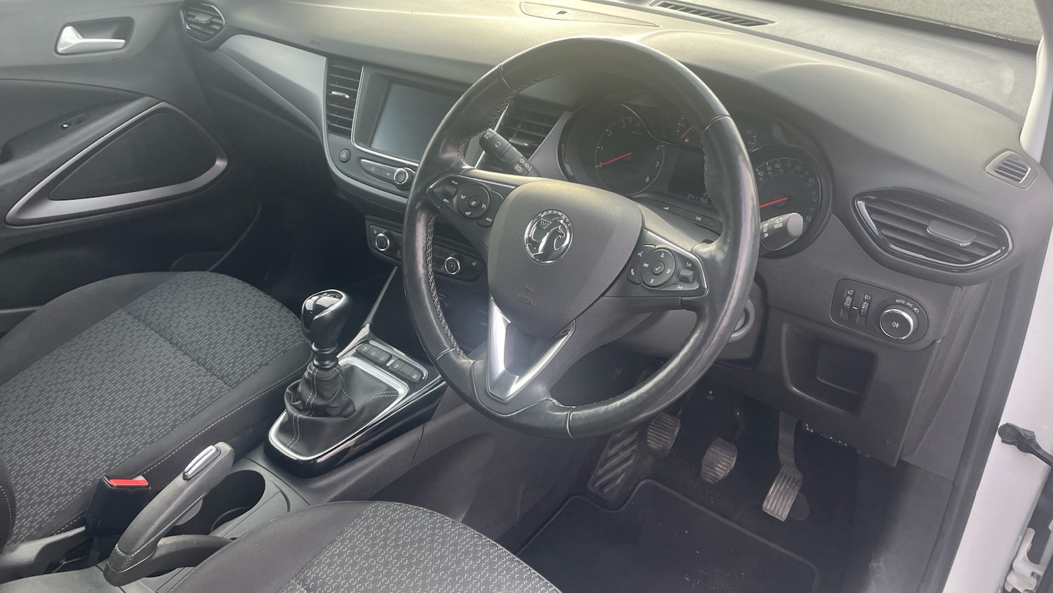 Used Vauxhall Crossland 2022 for sale - 77151881: Photo 11