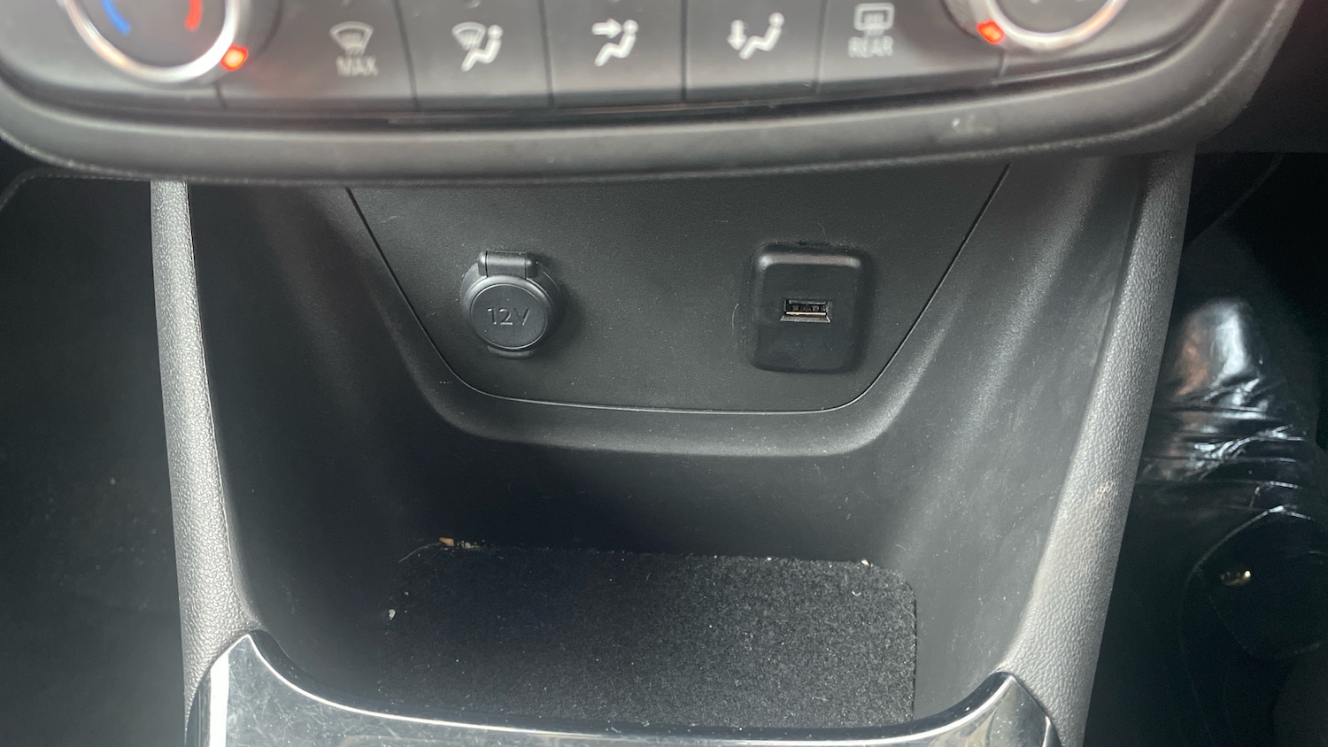 Used Vauxhall Crossland 2022 for sale - 77151881: Photo 26