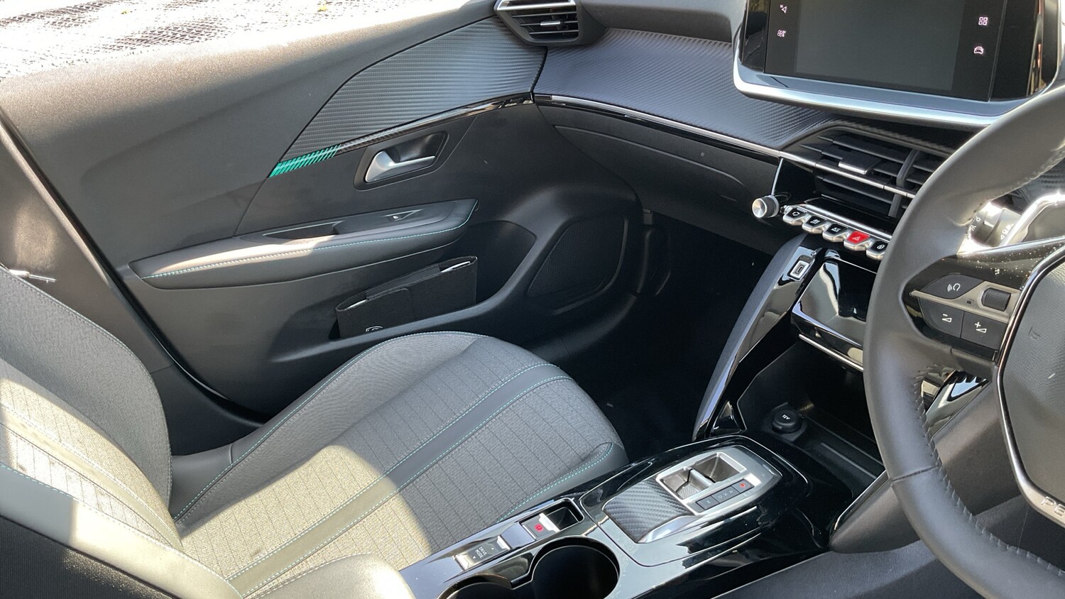 Used Peugeot 208 2023 for sale - 78152917: Photo 14