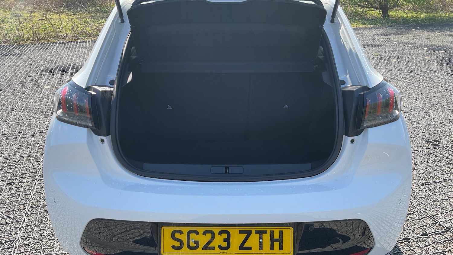 Used Peugeot 208 2023 for sale - 78152917: Photo 4