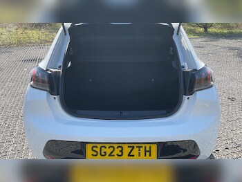 Used Peugeot 208 2023 for sale - 78152917: Photo