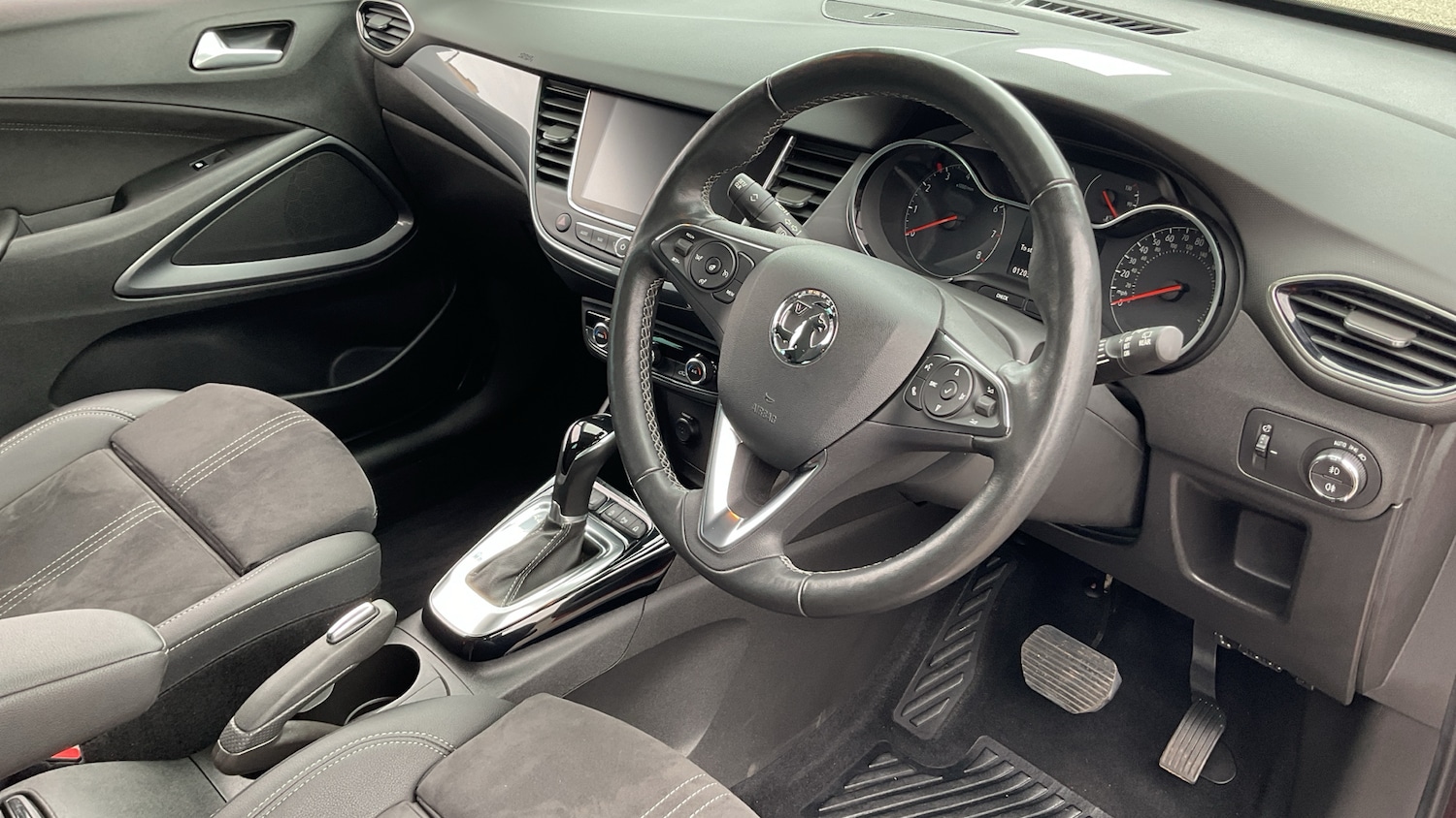 Used Vauxhall Crossland 2022 for sale - 77746541: Photo 11