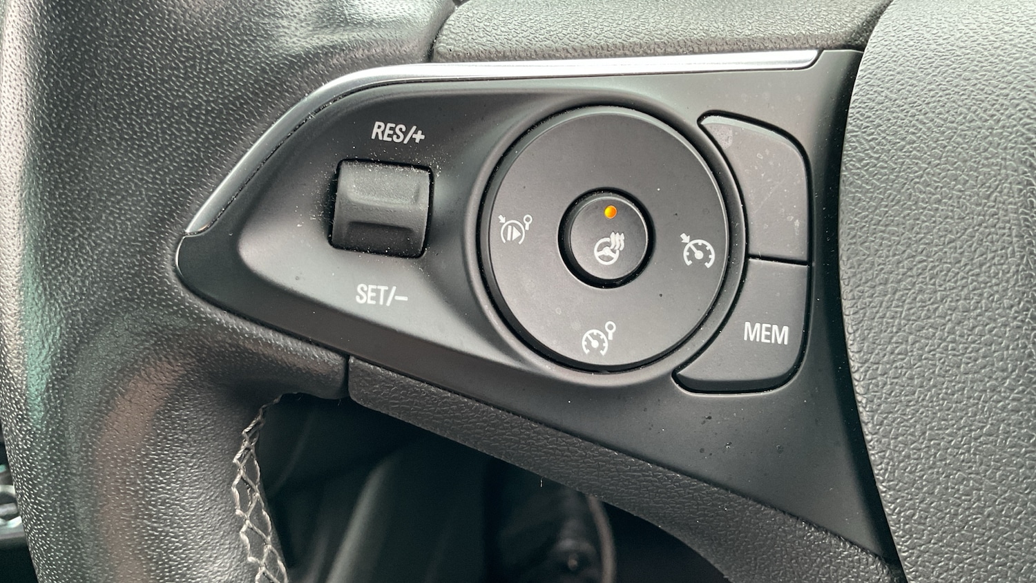 Used Vauxhall Crossland 2022 for sale - 77746541: Photo 22