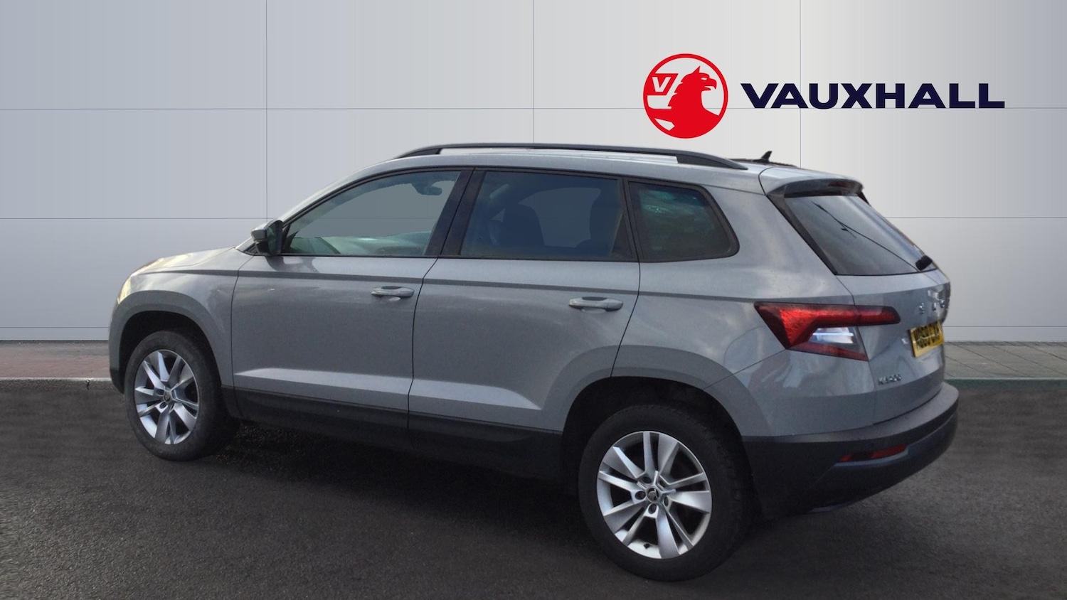 Used Skoda Karoq 2020 for sale - 77210911: Photo 2