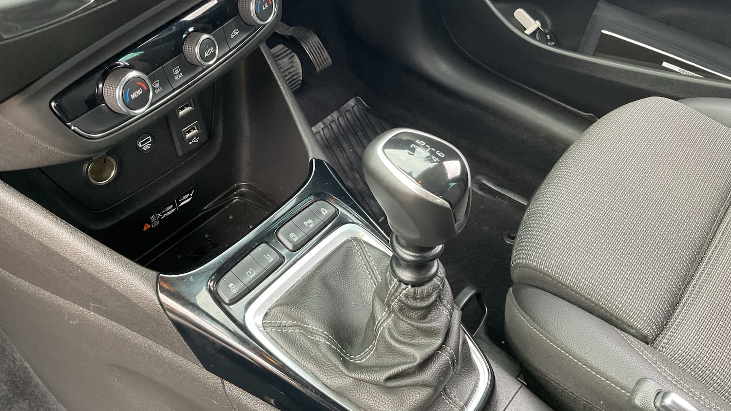 Used Vauxhall Crossland 2021 for sale - 78092557: Photo 13